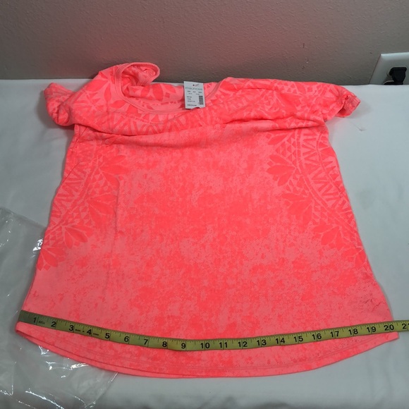 Maurices Women’s Cotton Blend  Tie Dye Texture Hot Pink Neón Short Sleeve Top M - Picture 10 of 10